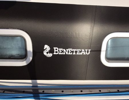 Vinilos para barcos personalizados