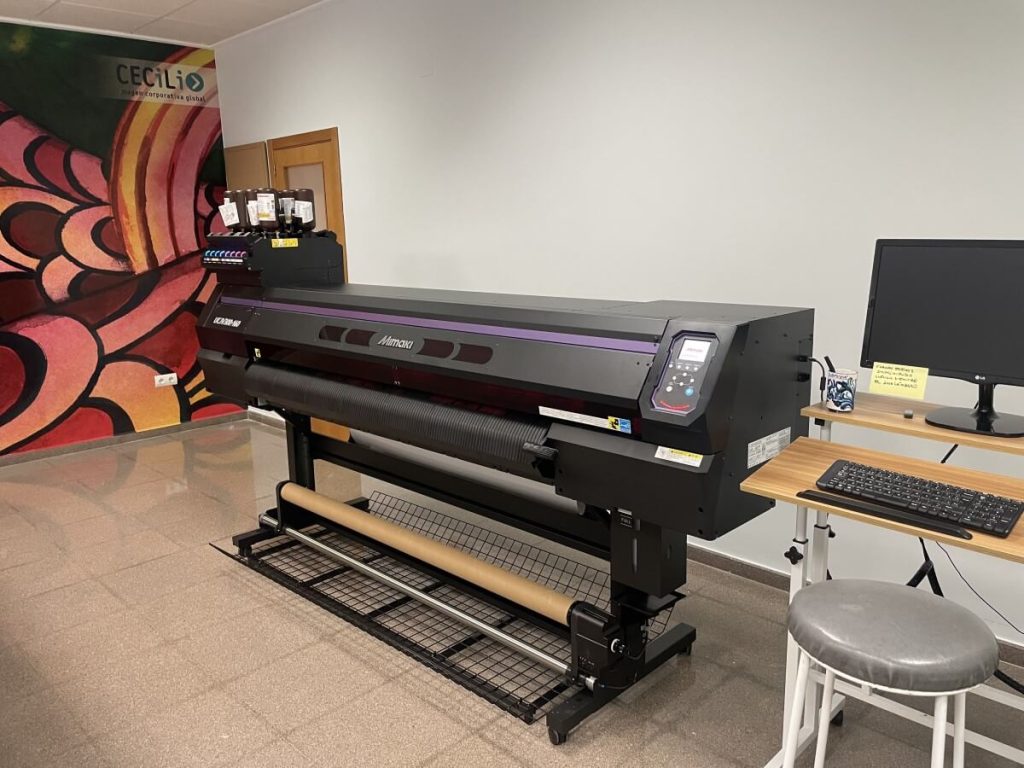 impresora cortadora UCJV300-160